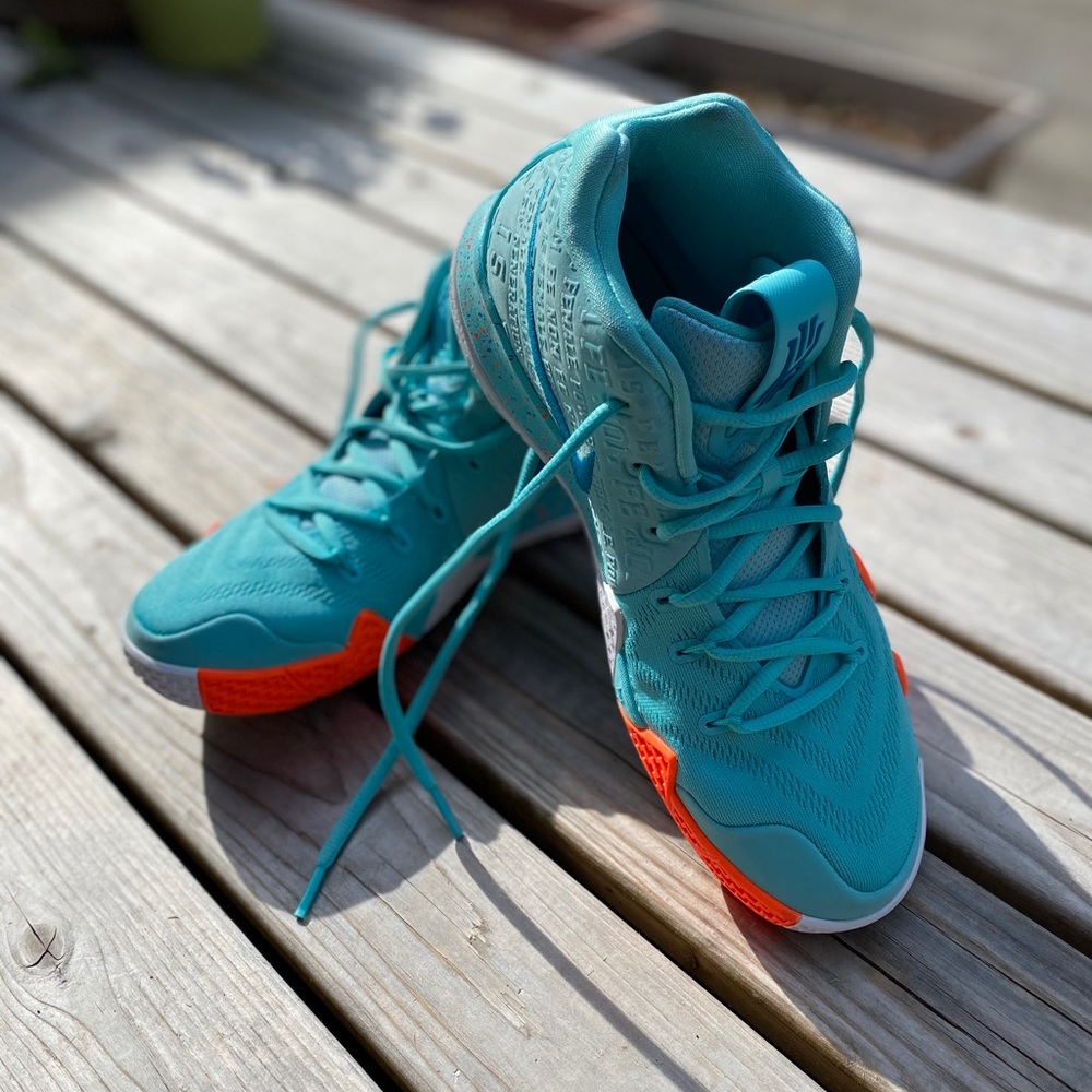 Nike Kobe 9 Female Power Hi Tops